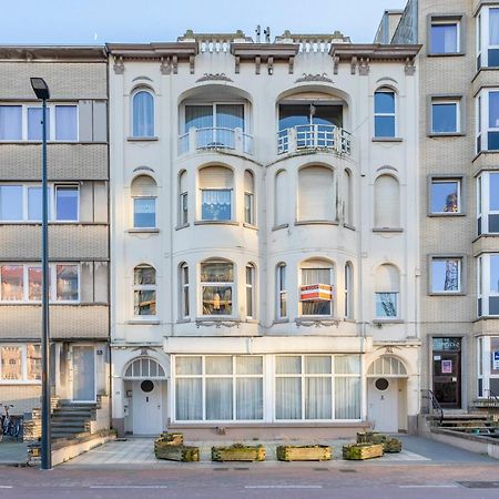 Cosy Apartment 150M From The Beach Blankenberge Exterior foto